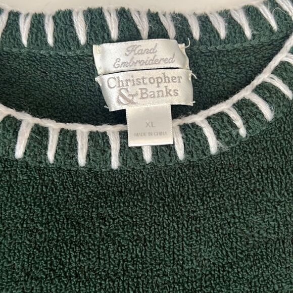 Christopher & Banks Hunter Green Hand Embroidered Winter Theme Pullover Size  XL - Picture 4 of 10